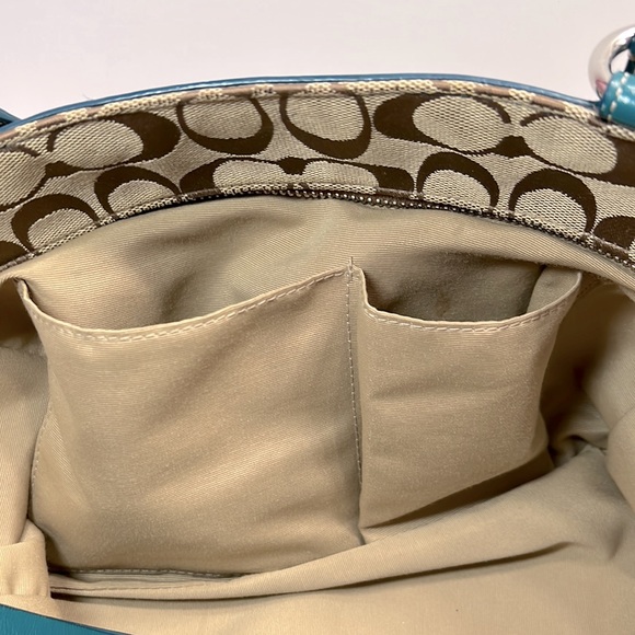 Coach Purse - Picture 6 of 8